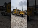 Tractocamión  W900