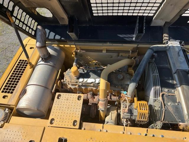 Excavadora 325DL