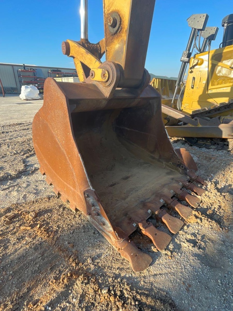 Excavadora Caterpillar 349FL 