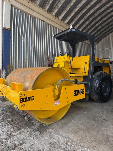 [253-S] Vibrocompactador BW213D-2 Bomag