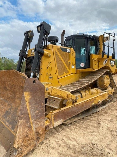 Tractor D8T