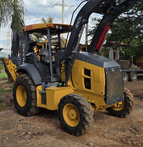 Retroexcavadora 410L