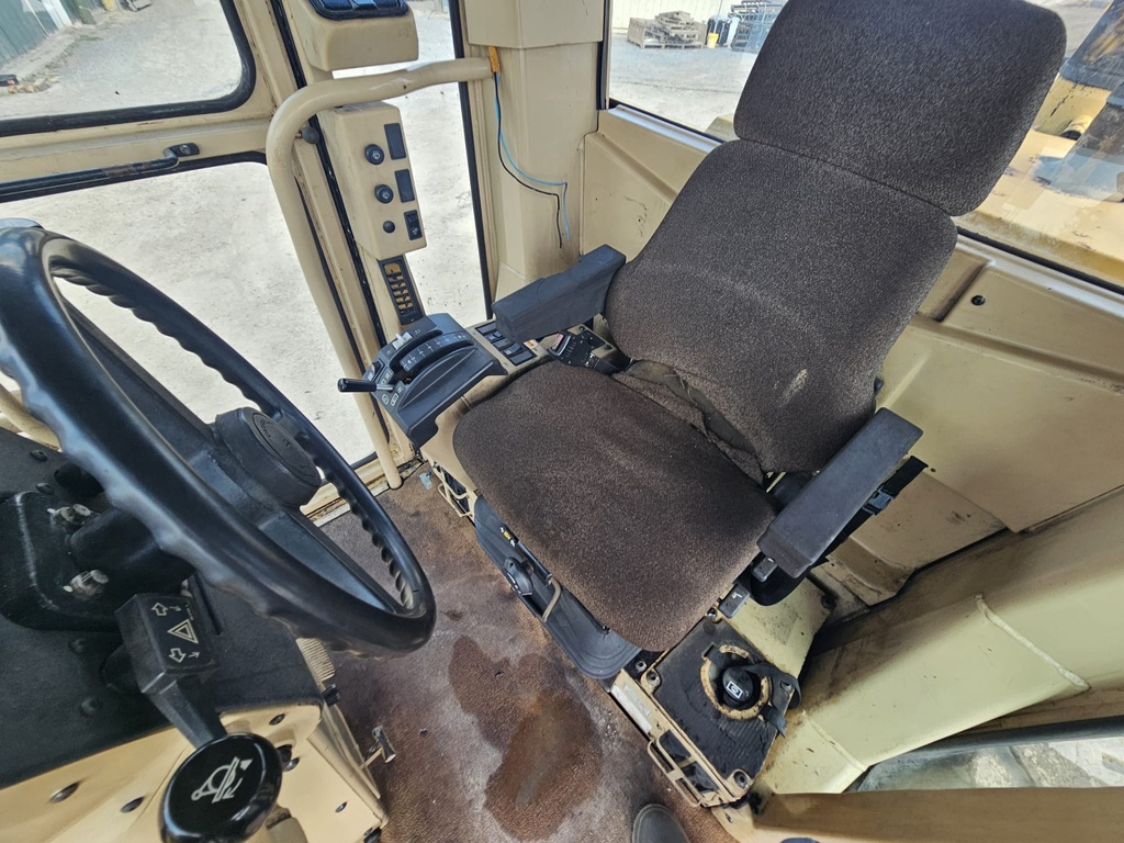 Motoniveladora 140H