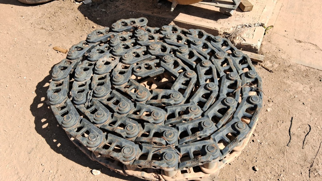 CADENA 106R P/EXCAVADORA 320 49L