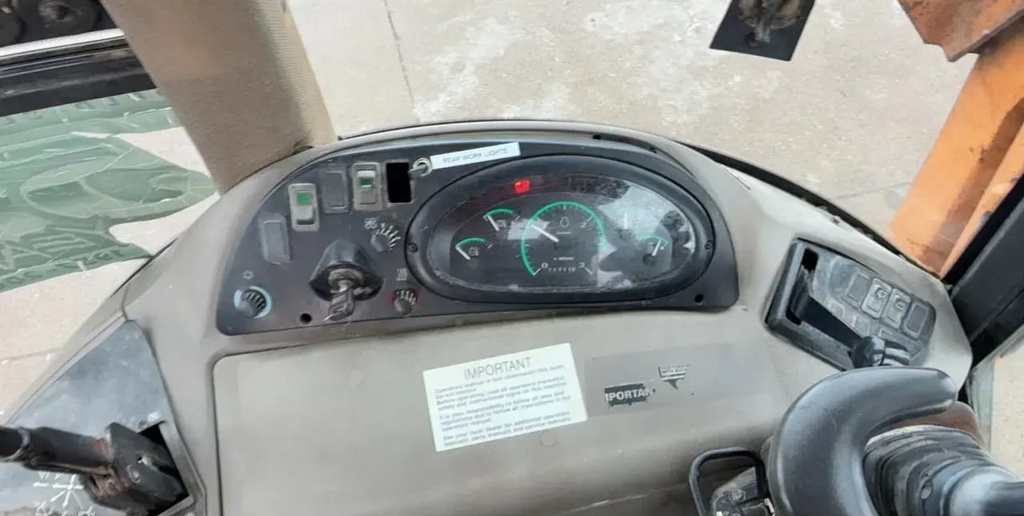Retroexcavadora 590SM