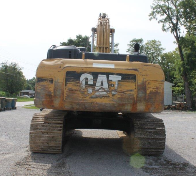 Excavadora 330D