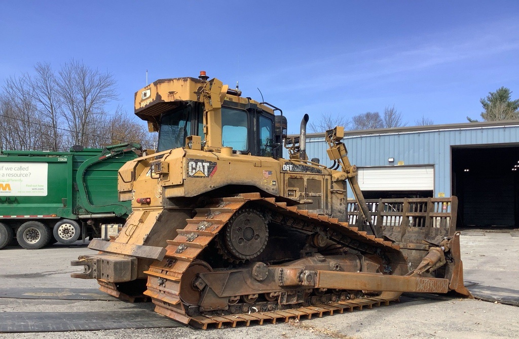 Tractor D6T