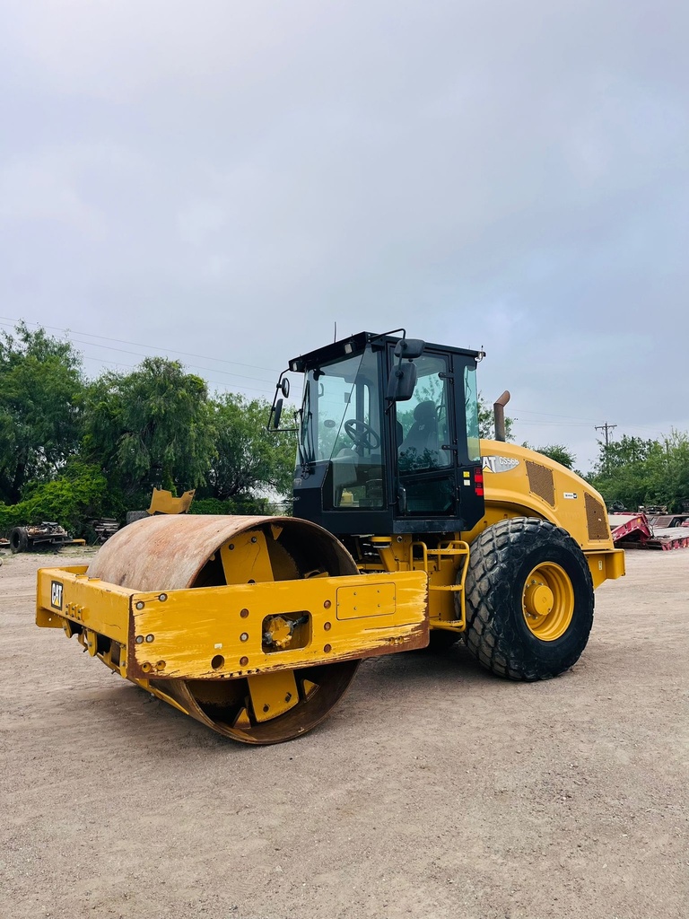 Compactador CS56B 