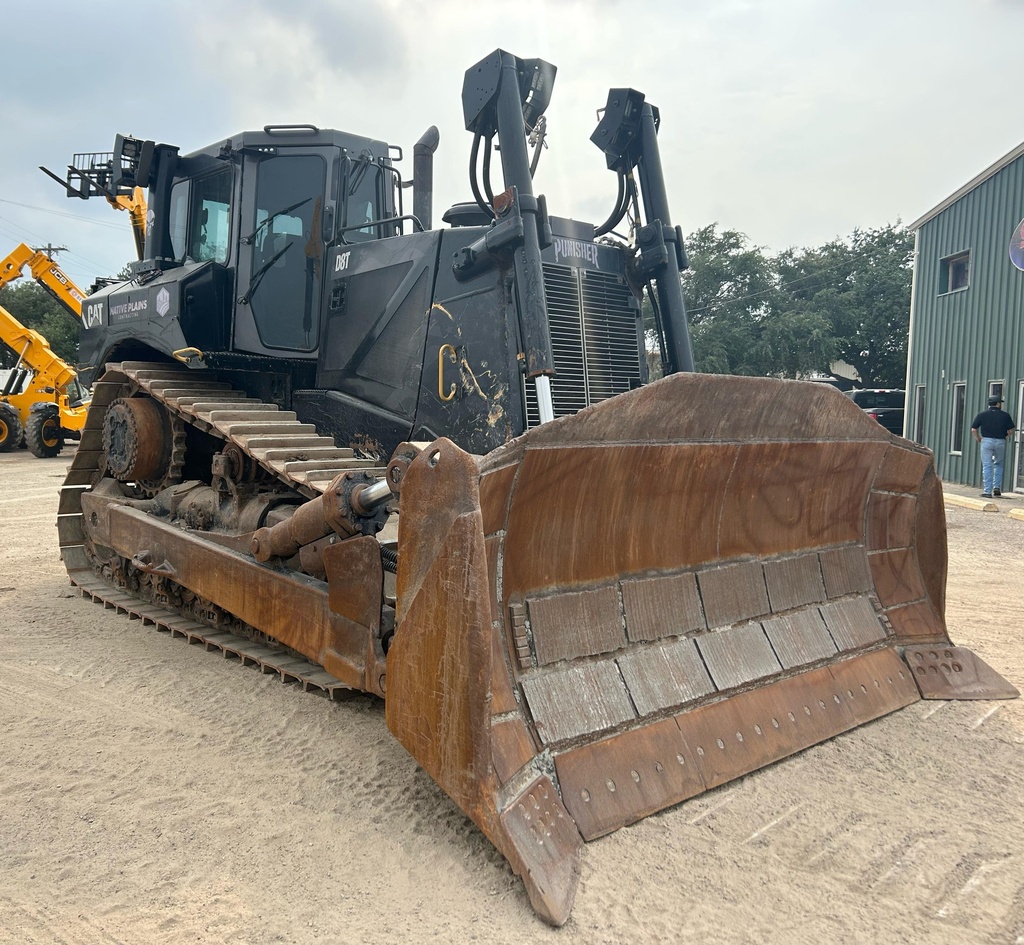 Tractor D8T