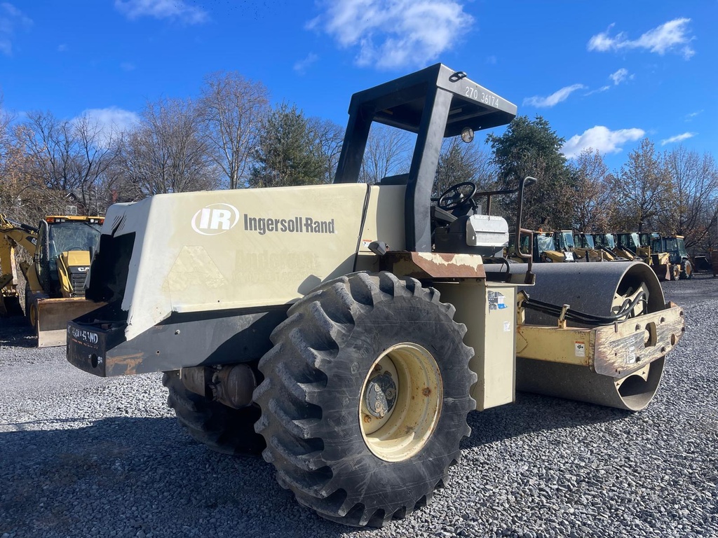 Vibrocompactador SD115