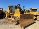 Tractor D6T XW