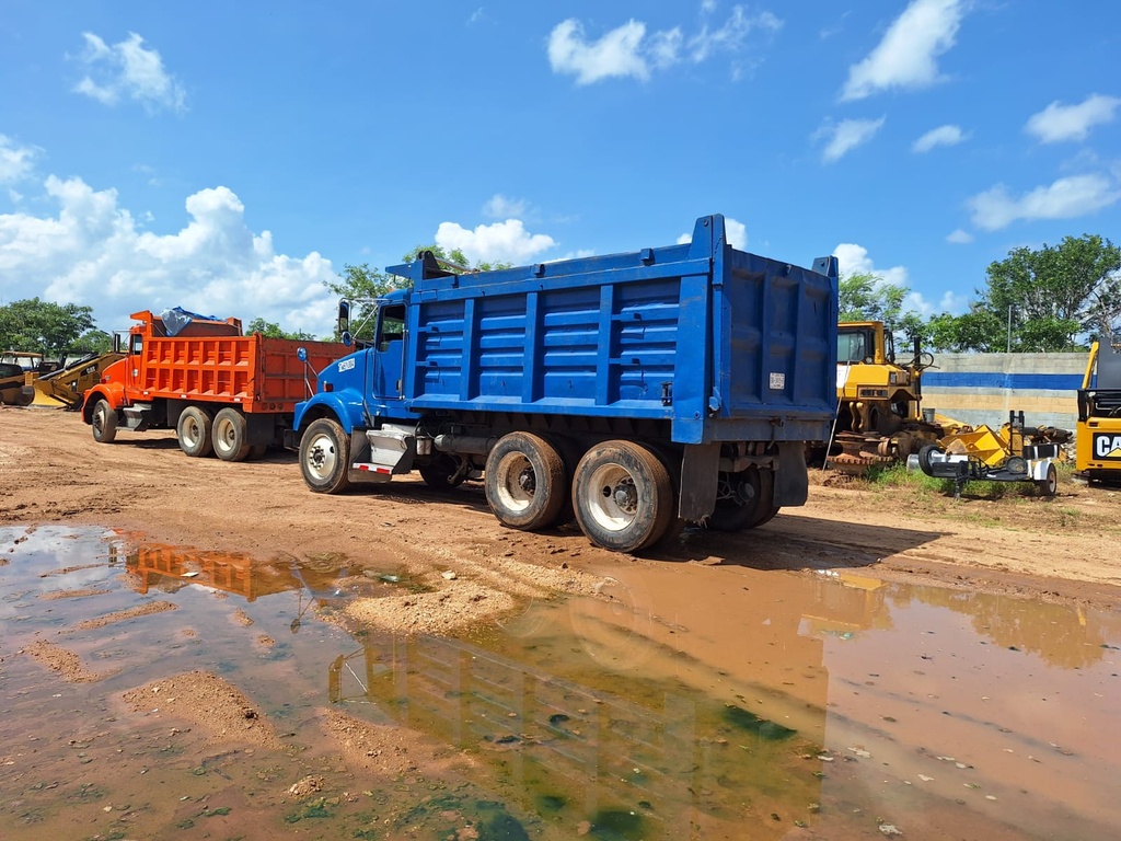 Camion Volteo 14m kw 2014 