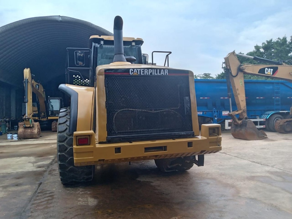 Cargador frontal 980H 