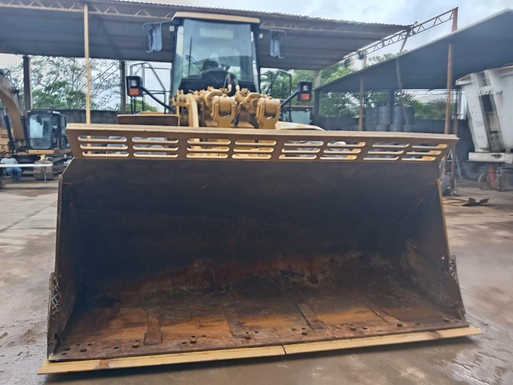 Cargador frontal 980H 