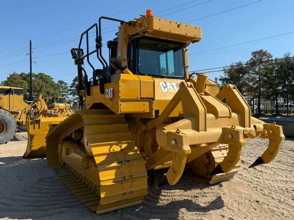 Bulldozer D6T
