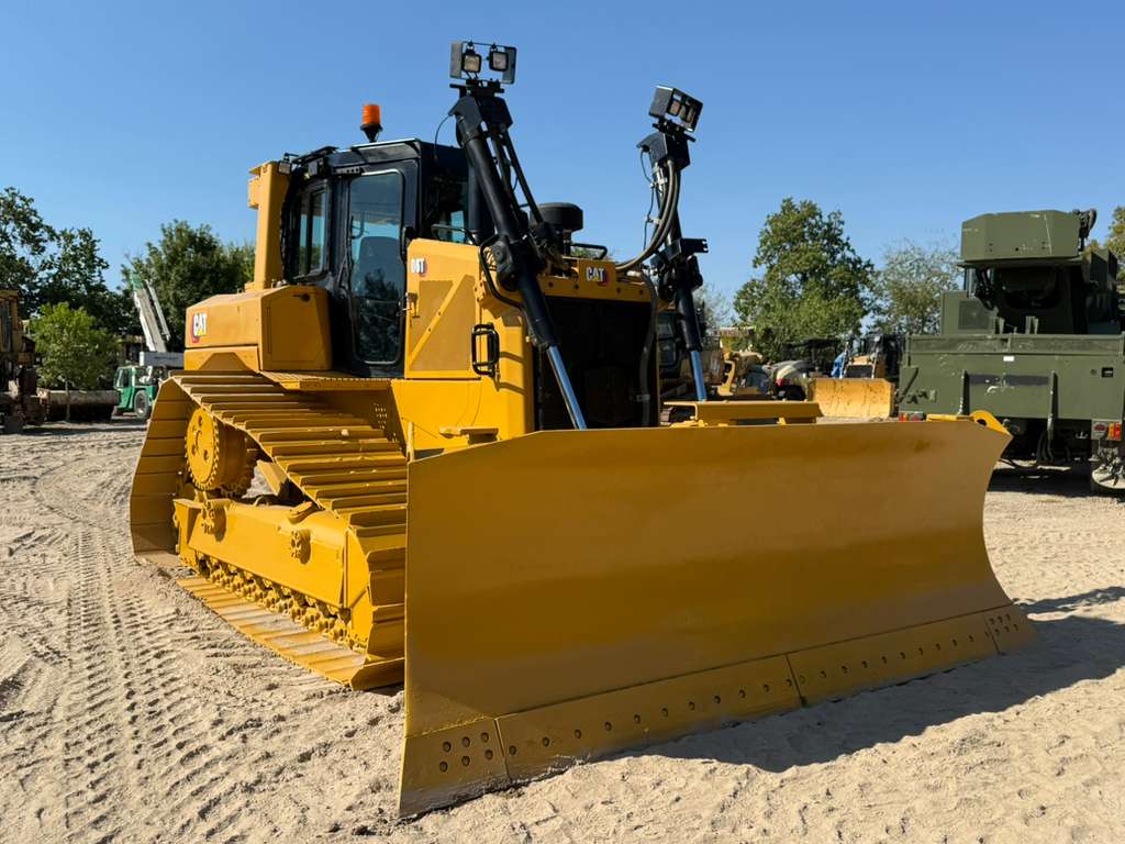 Bulldozer D6T