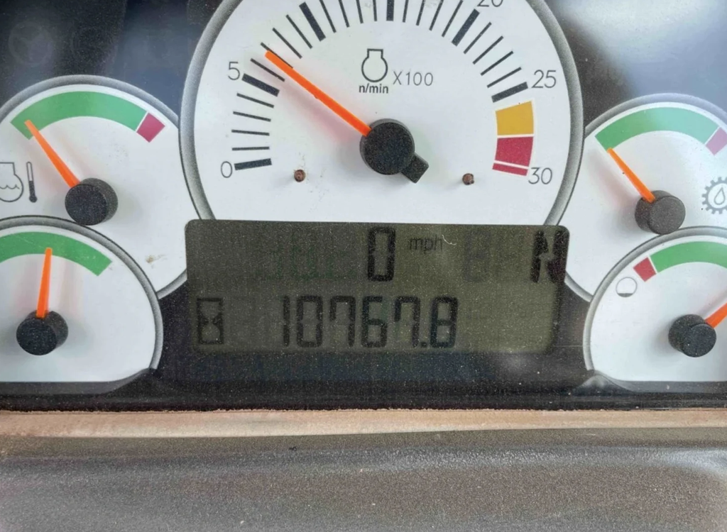 camion articulado 725