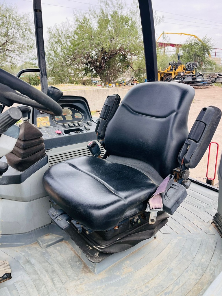 RETROEXCAVADORA CAT 430F