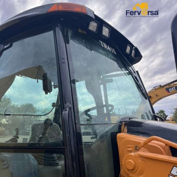 Retroexcavadora CASE 580SN 2014 