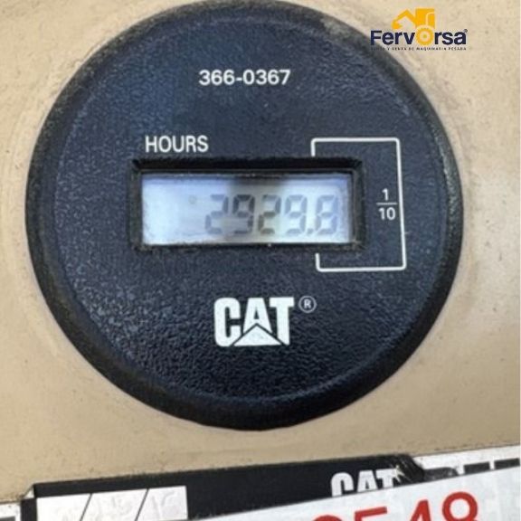 Motoconformadora Caterpillar 140H con Ripper en Venta – Menos de 3,000 Horas | Disponible para Importación