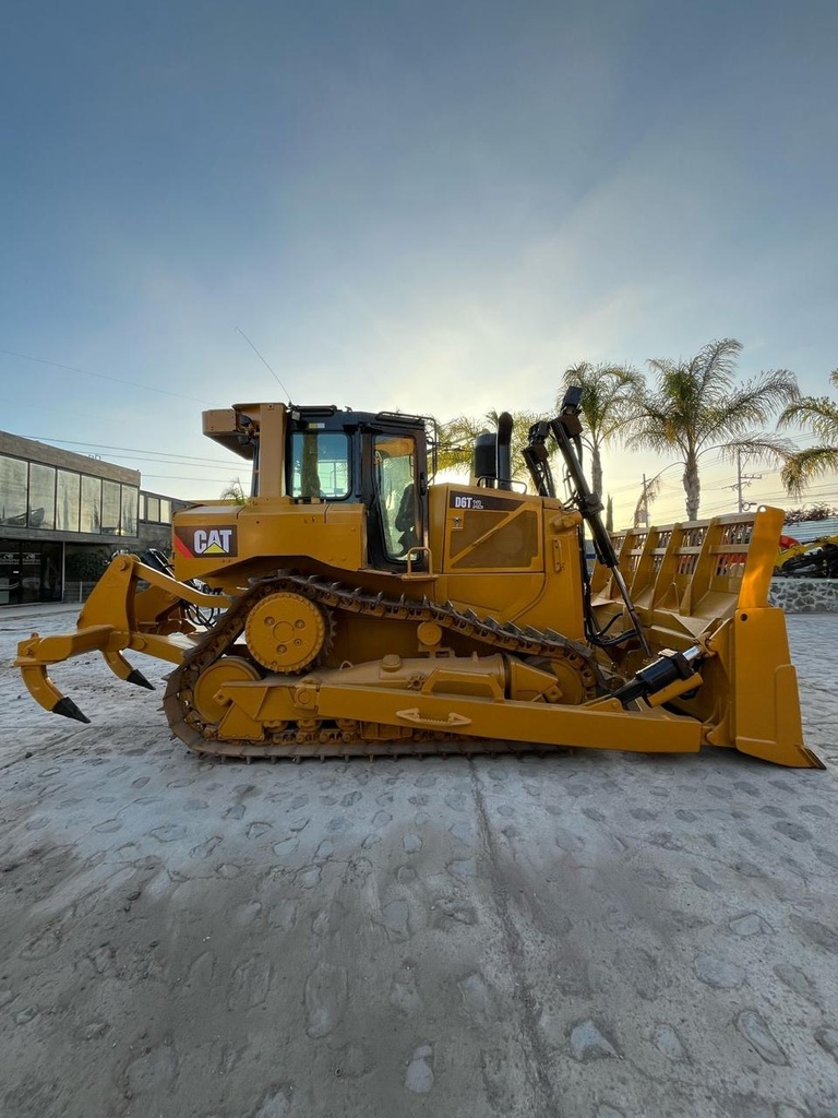 Tractor Bulldozer Caterpillar D6T 2020 – Ripper 3 Zancos