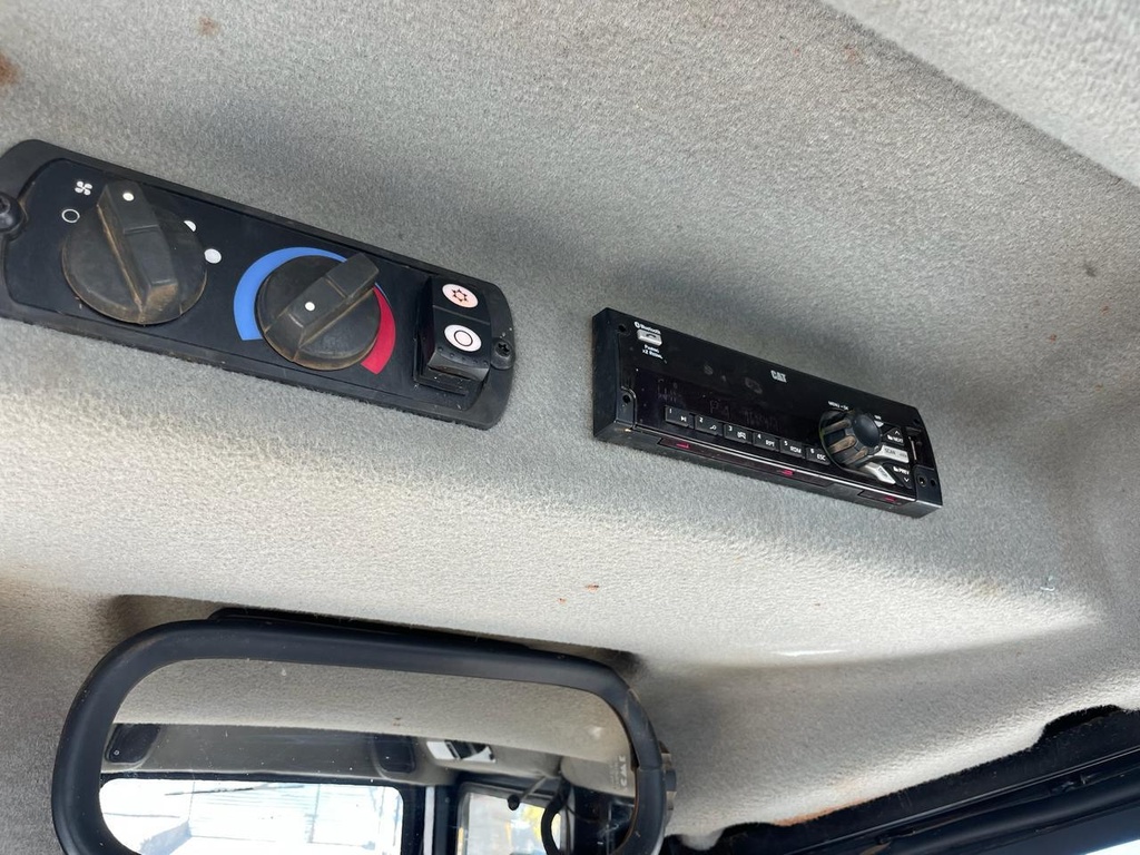 Tractor Bulldozer Caterpillar D6T 2020 – Ripper 3 Zancos