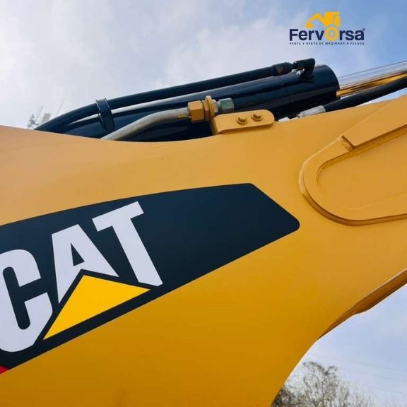 Caterpillar 430F2_Fervorsa_25.jpg