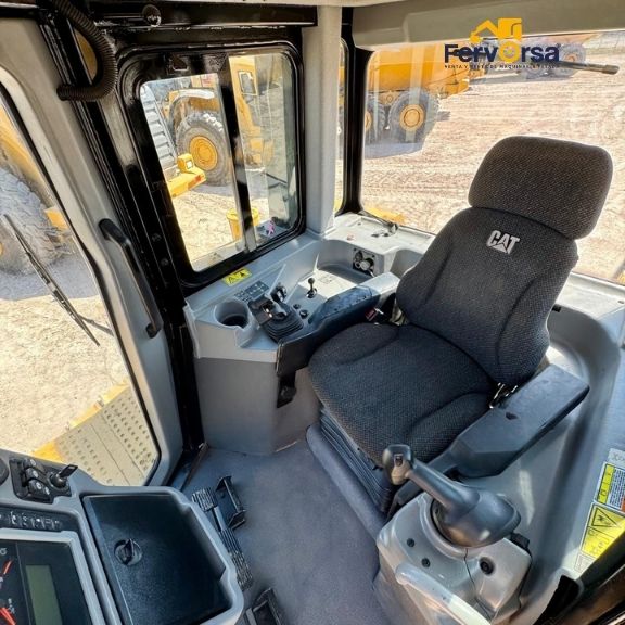 Bulldozer Caterpillar D6T 2018 con ripper_Fervorsa_3.jpg