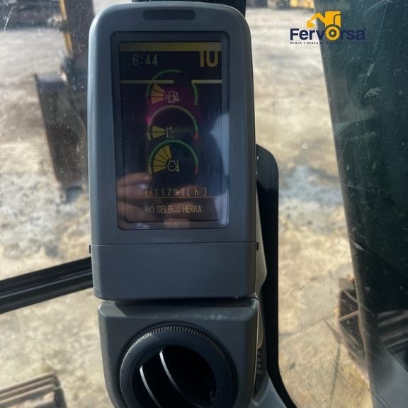 Caterpillar 320DL 2009_Fervorsa_23.jpg