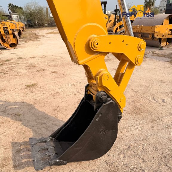 CAT 430F IT 2020 4x4 Cab Ext_Fervorsa_5.jpg