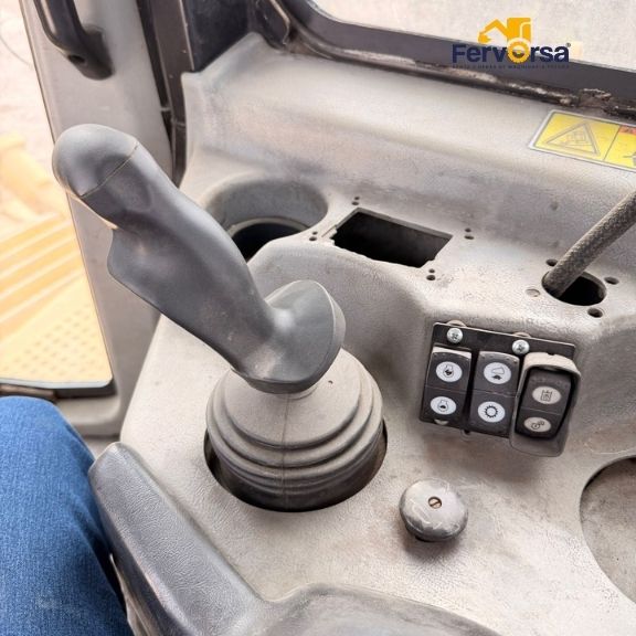 CAT D6T LGP 2010_Fervorsa_23.jpg