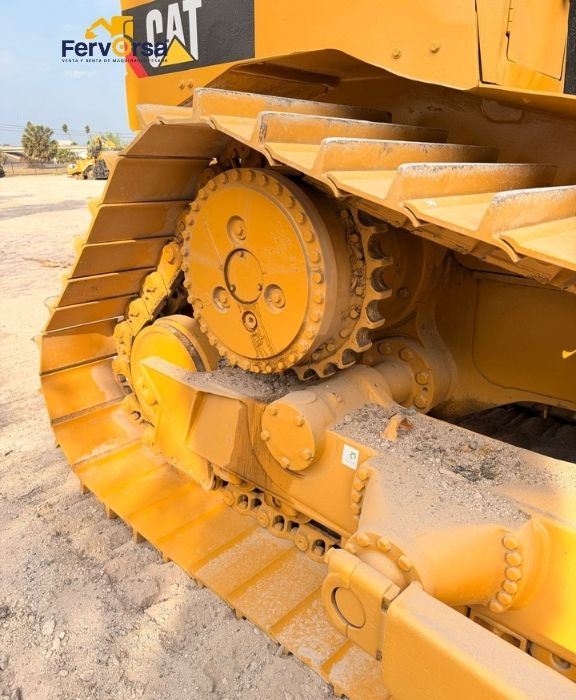 CAT D6T LGP 2010_Fervorsa_4.jpg