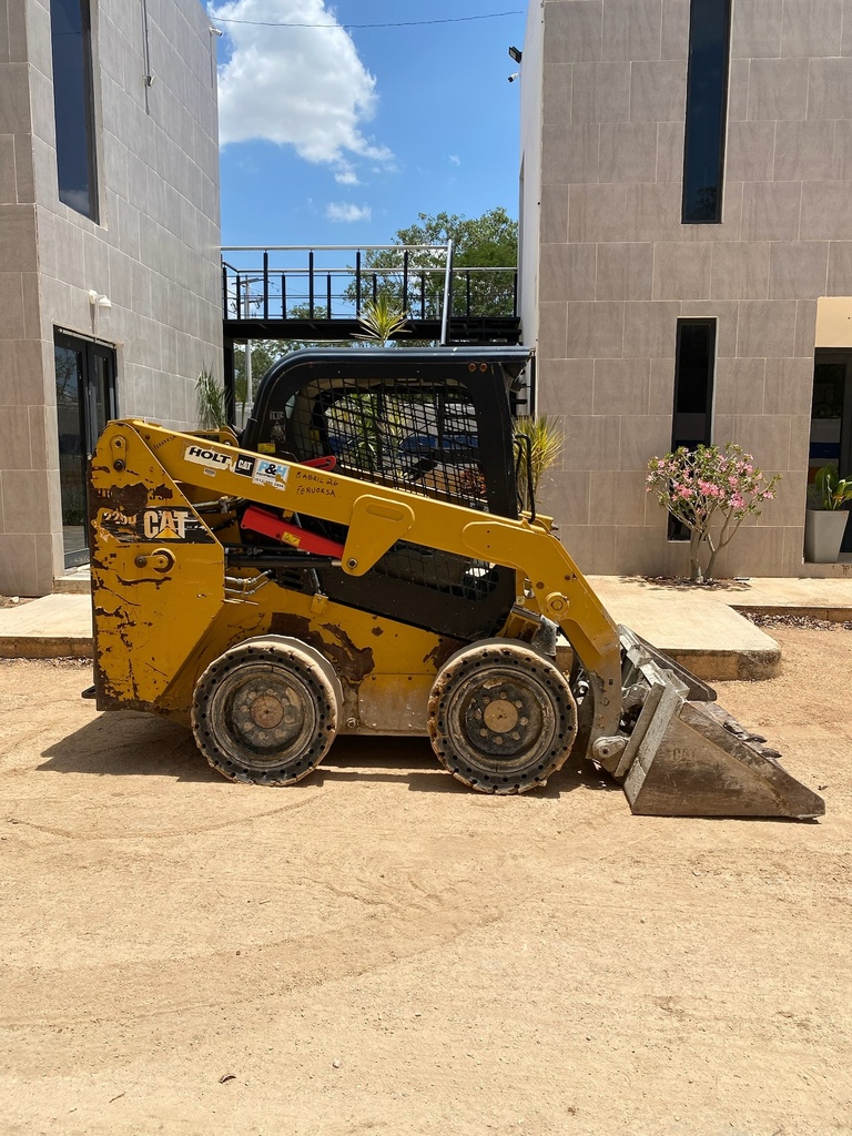 Minicargador Caterpillar 226D 2017