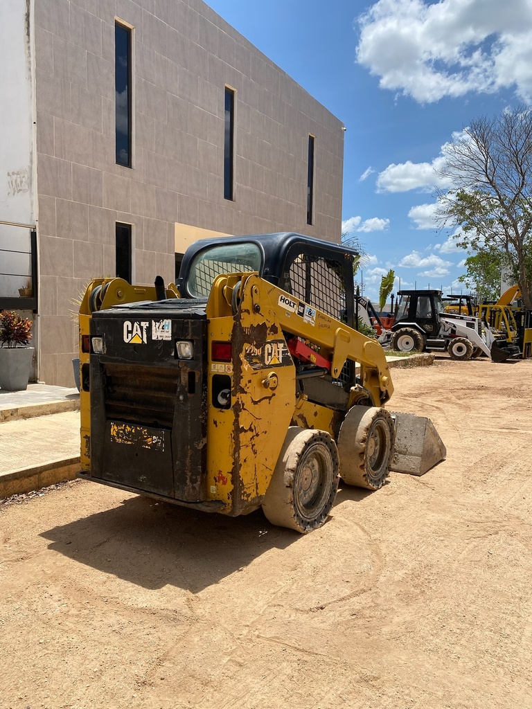 Minicargador Caterpillar 226D 2017