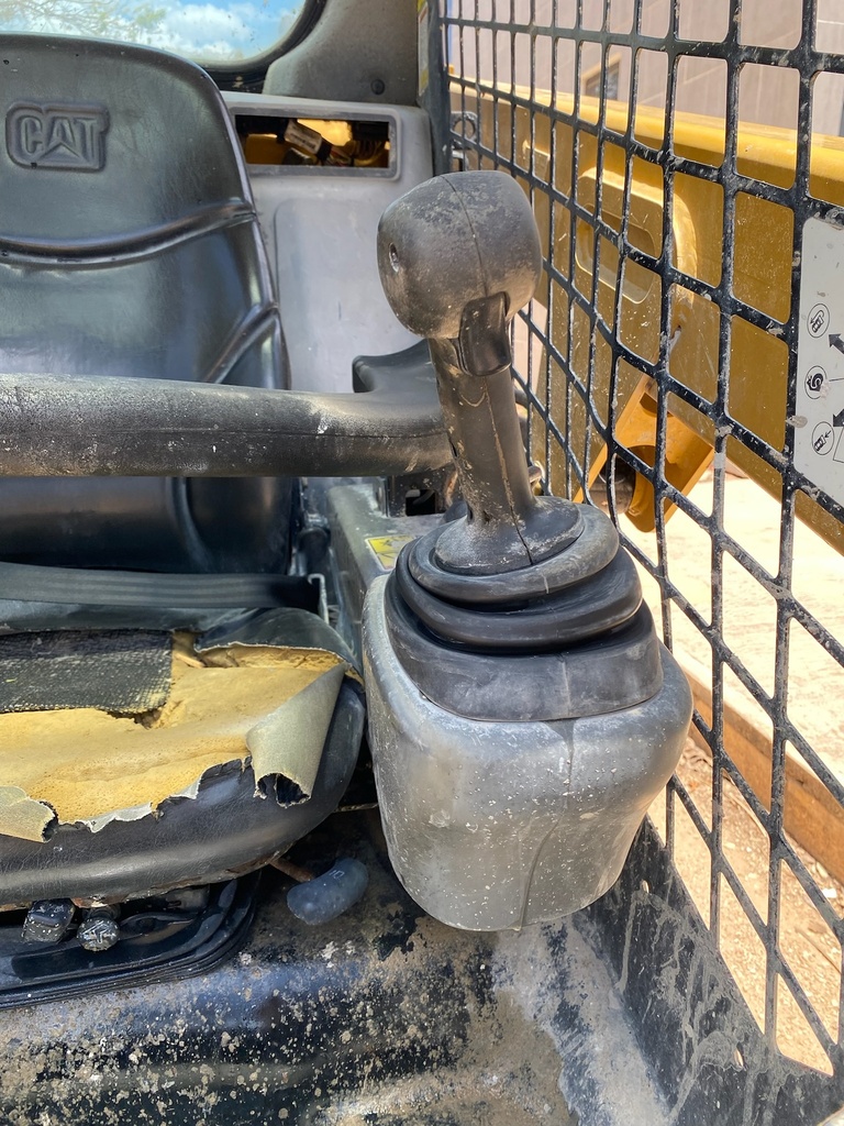Minicargador Caterpillar 226D 2017