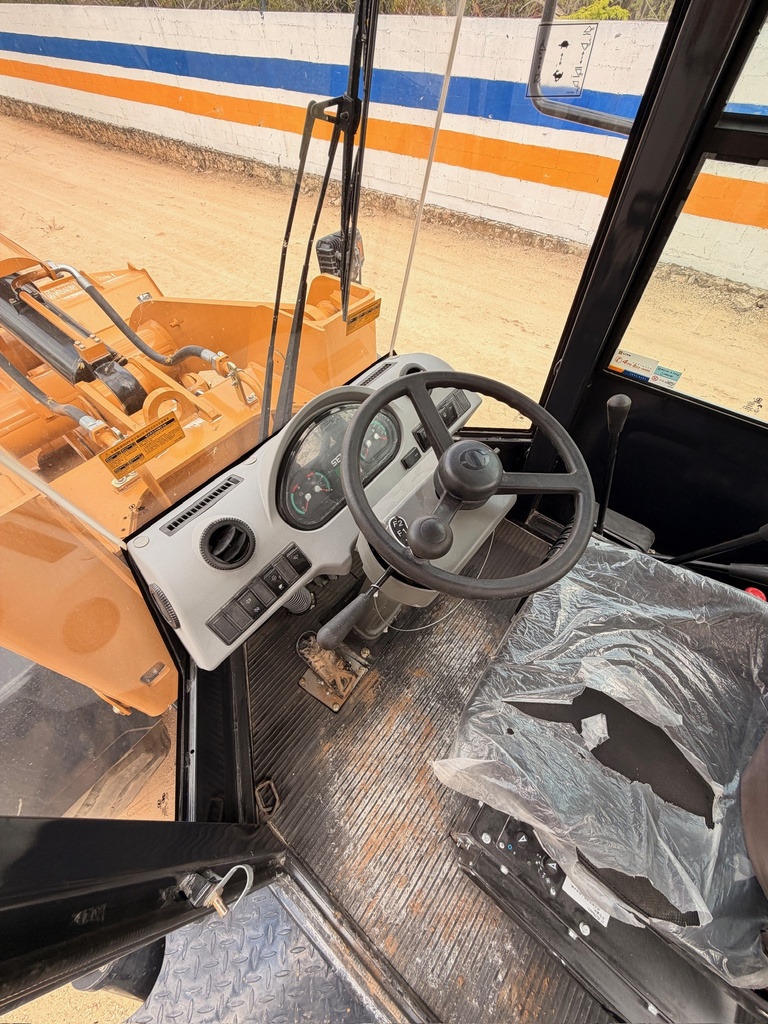 Cargador Frontal SEM 655F 2025 | 5 Toneladas