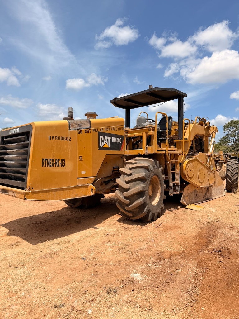 Recuperadora de asfalto Caterpillar RM300