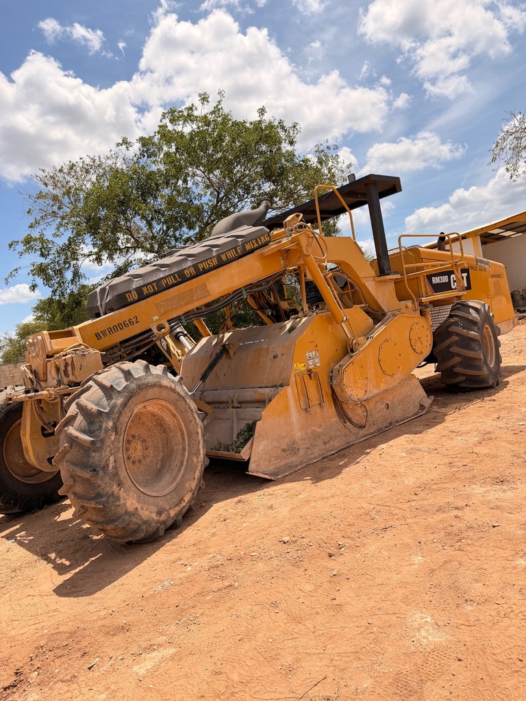 Recuperadora de asfalto Caterpillar RM300
