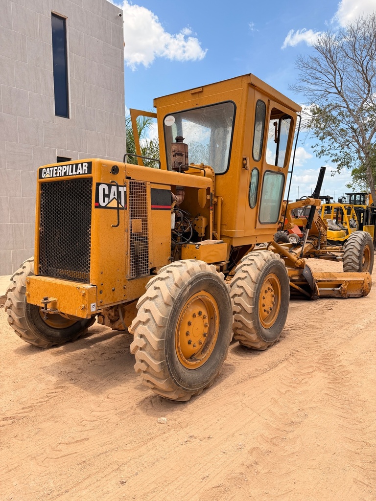 Motoconformadora Caterpillar 120G
