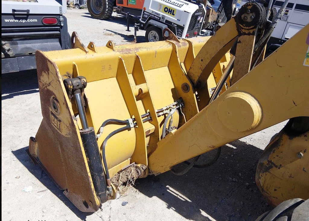 Retroexcavadora Caterpillar 450F 2018 | Por Importar 
