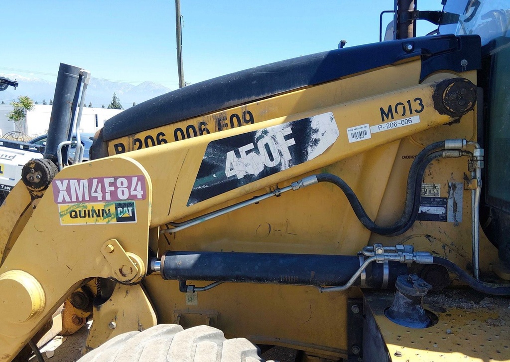 Retroexcavadora Caterpillar 450F 2018 | Por Importar 