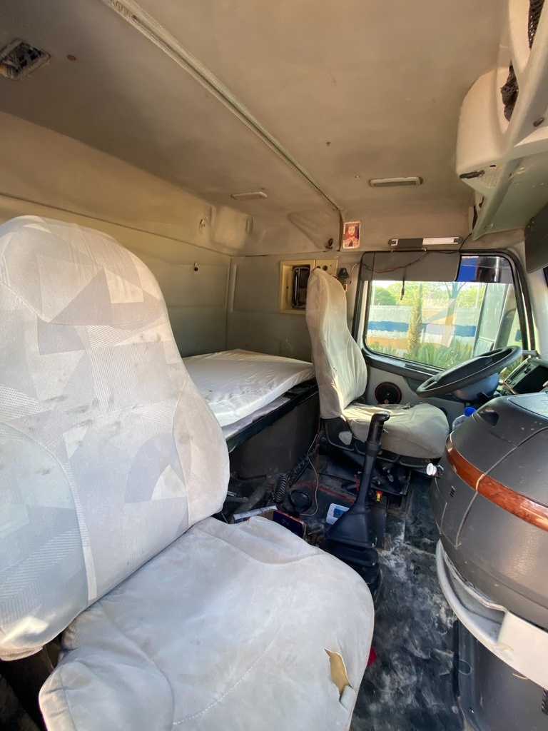 Tractocamión Volvo VNL 2011