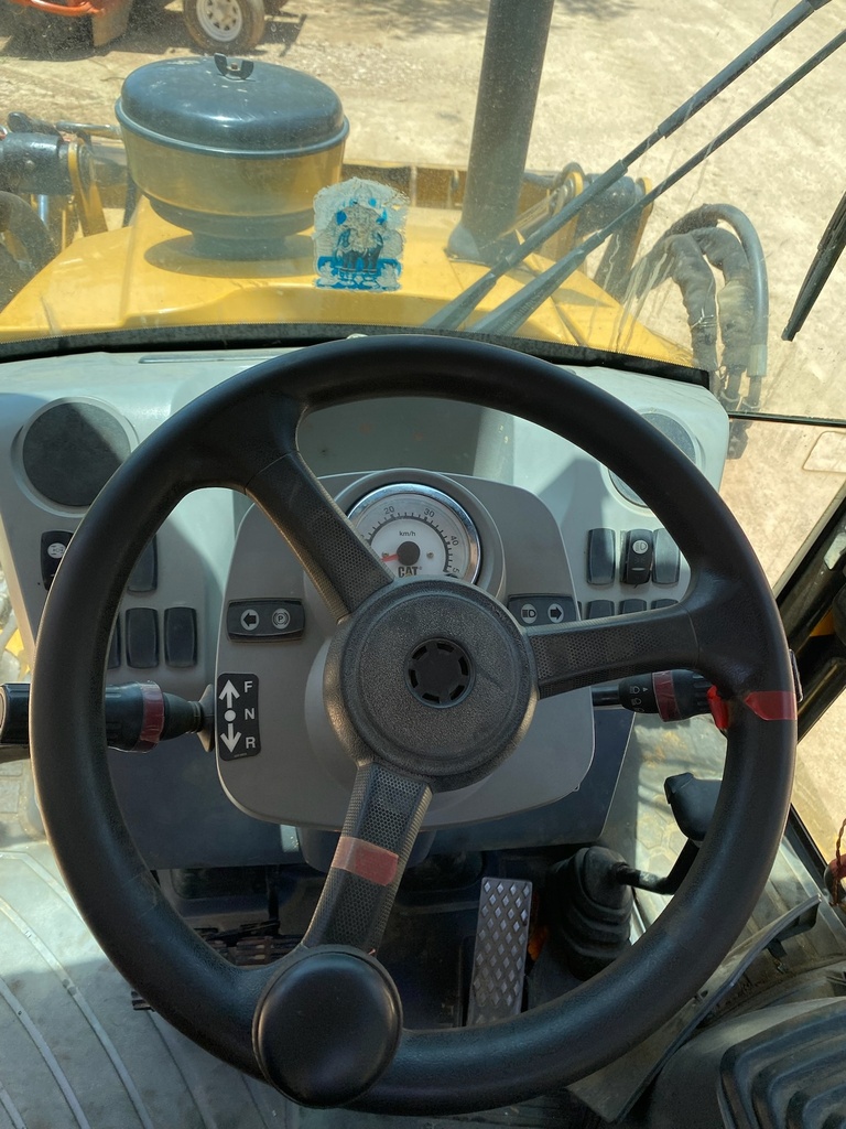 Retroexcavadora Caterpillar 426F2 2022