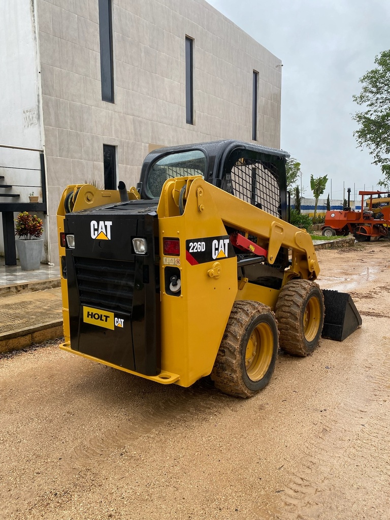 Minicargador Caterpillar 226D 2017