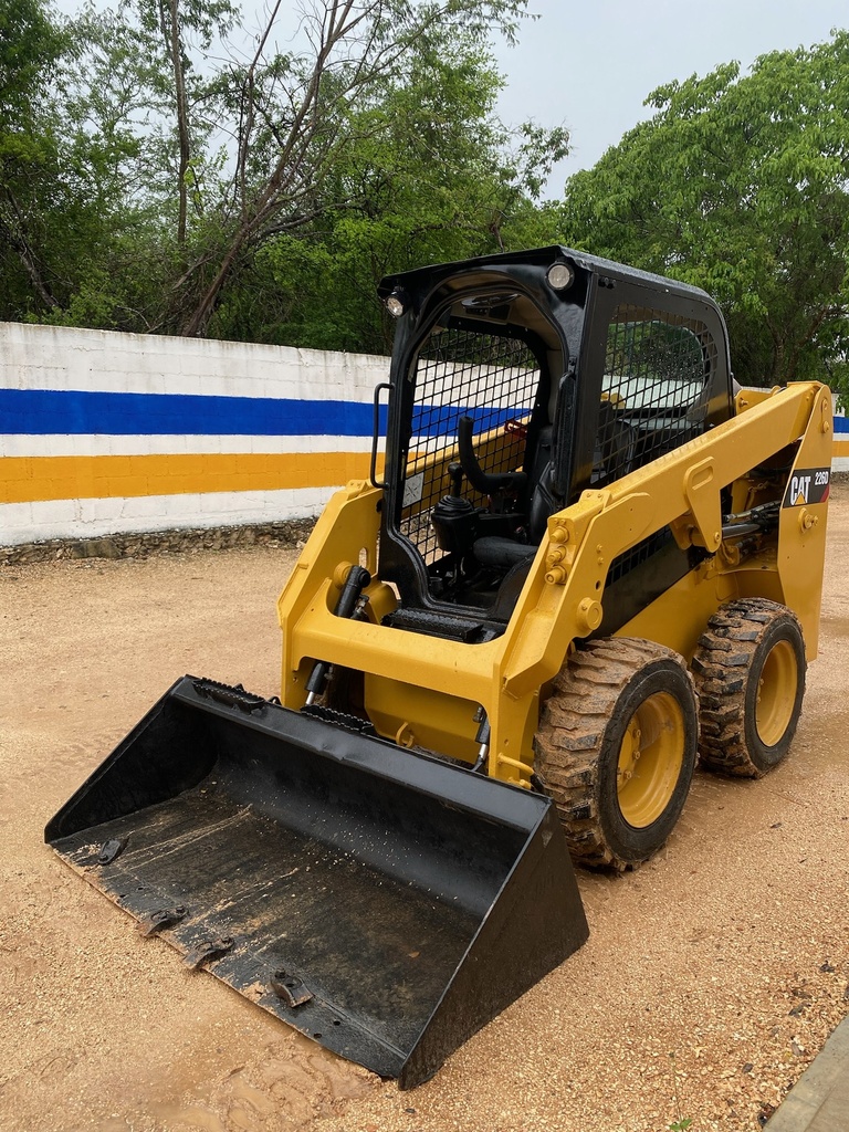 Minicargador Caterpillar 226D 2017