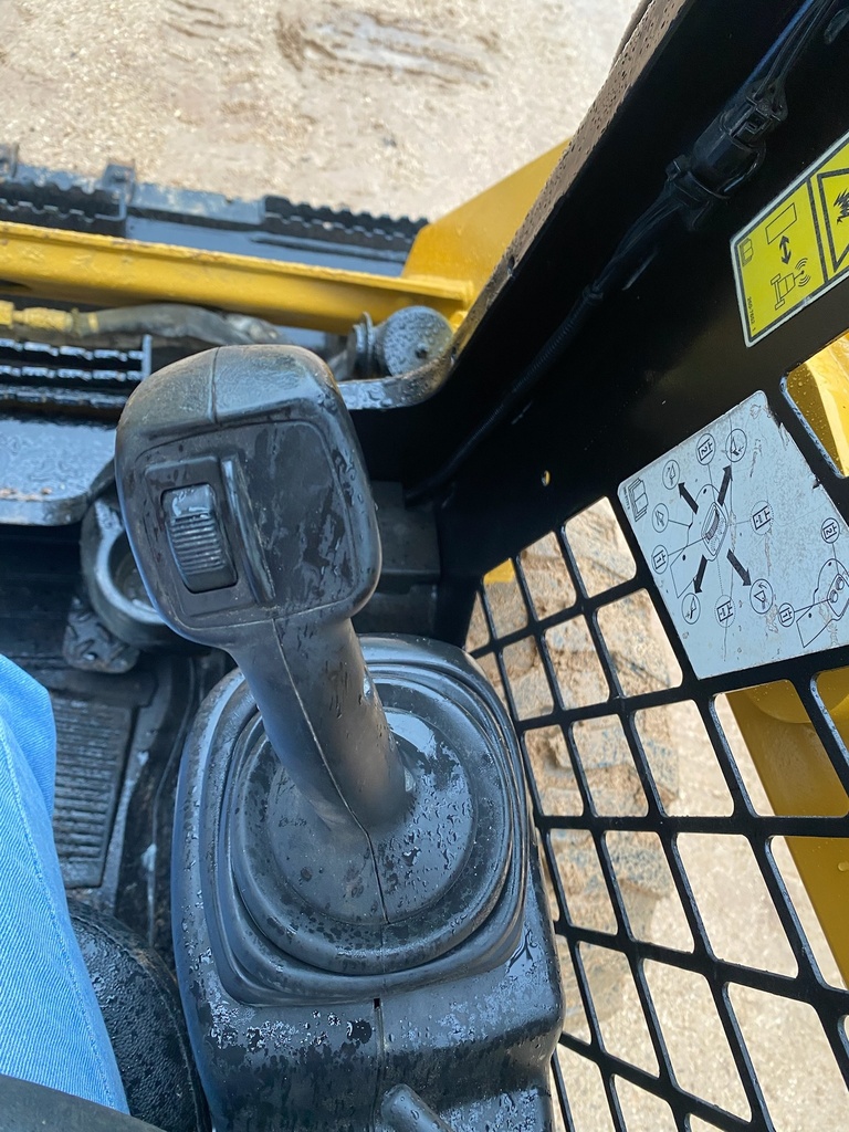 Minicargador Caterpillar 226D 2017