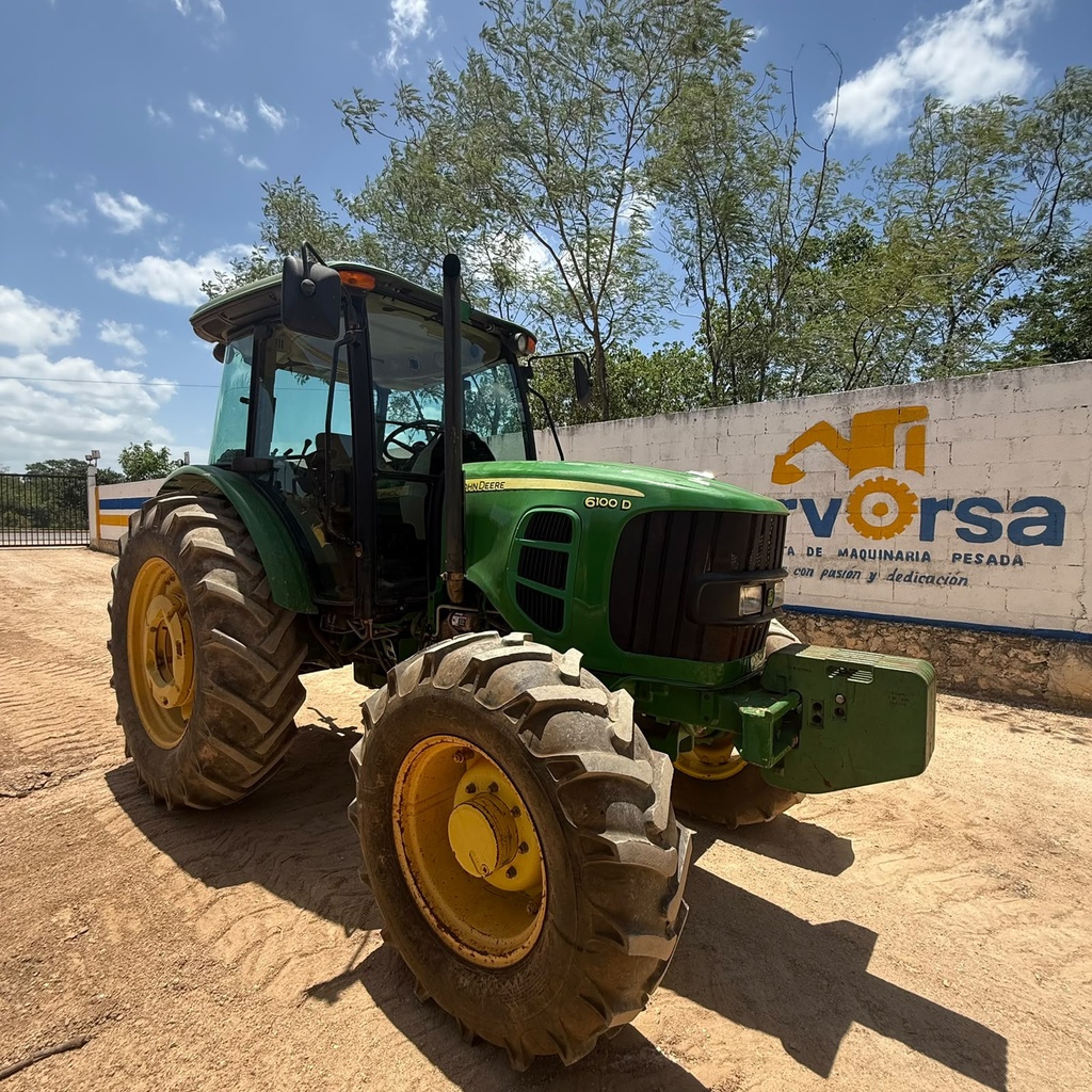 Tractor John Deere 6100D | Utility Tractor 