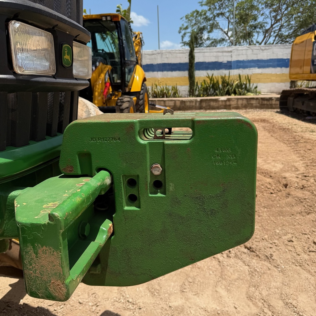 Tractor John Deere 6100D | Utility Tractor 