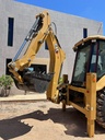 Retroexcavadora Caterpillar 424 2026