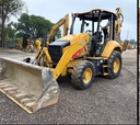 Retroexcavadora Caterpillar 420 2024 | Por Importar